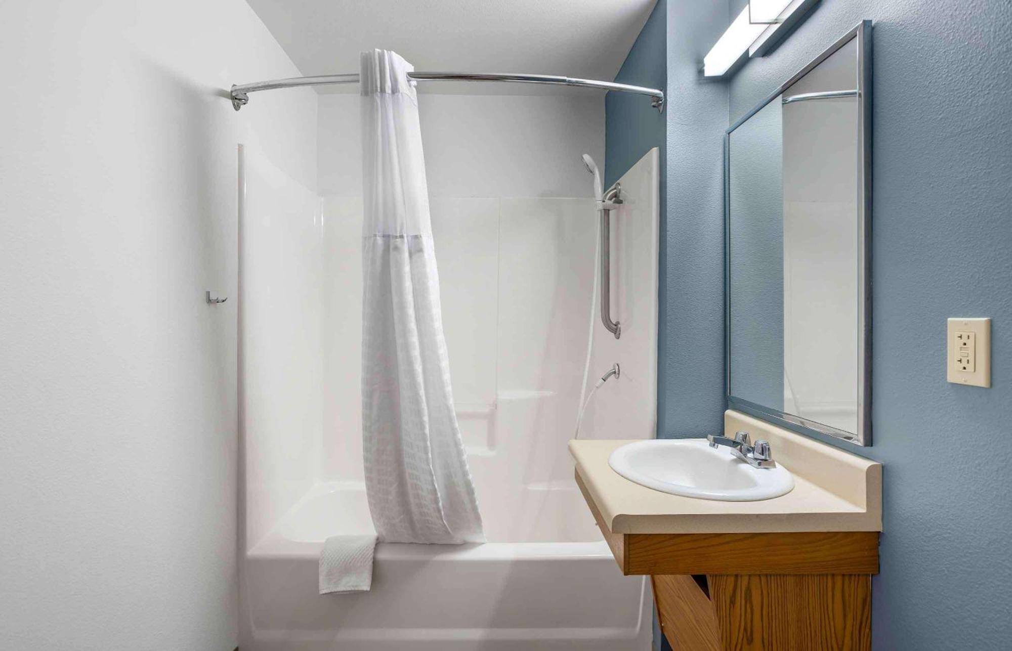 Extended Stay America Select Suites - Wichita - South المظهر الخارجي الصورة